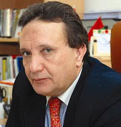 الأمن الإعلامي العربي.. التحدي الكبير الأمن الإعلامي العربي.. التحدي الكبير