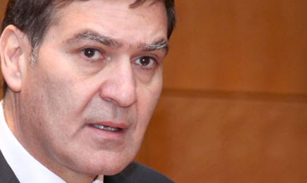 خالد طوقان الوزير الوحيد المتهم في حكومة البخيت الحالية