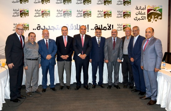 الشواربة يؤكد على التشاركية بين الأمانة والنقابات لخدمة المدينة والمواطن وتشجيع الاستثمار الشواربة يؤكد على التشاركية بين الأمانة والنقابات لخدمة المدينة والمواطن وتشجيع الاستثمار