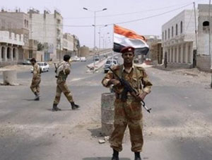 مقتل 30 عسكرياً و14 مسلحاً من "القاعدة" في معارك بجنوب اليمن مقتل 30 عسكرياً و14 مسلحاً من "القاعدة" في معارك بجنوب اليمن