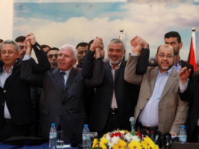 فتح: لا موعد محددا يُنهي أعمال حكومة التوافق فتح: لا موعد محددا يُنهي أعمال حكومة التوافق
