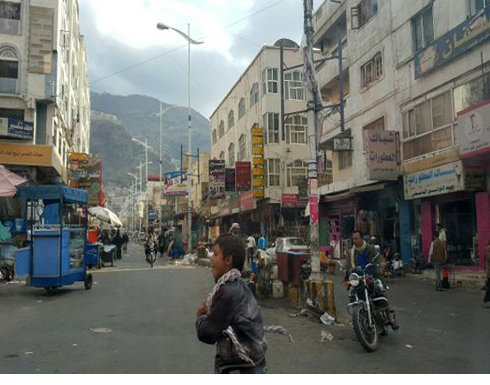 " أطباء بلا حدود " تتمكن من إدخال مساعدات إلى تعز المحاصرة