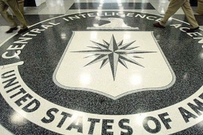 وثائق سرية : محققو سي.آي.إيه بحثوا عن "مصل الحقيقة" لاستخدامه مع سجناء القاعدة