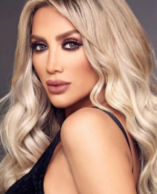 مايا دياب تهنىء عادل كرم بسبب سخريته من أحلام مايا دياب تهنىء عادل كرم بسبب سخريته من أحلام