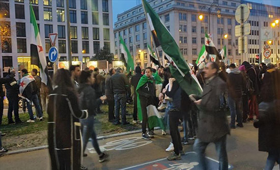 بروكسل.. مظاهرة منددة بهجمات النظام السوري وروسيا على إدلب