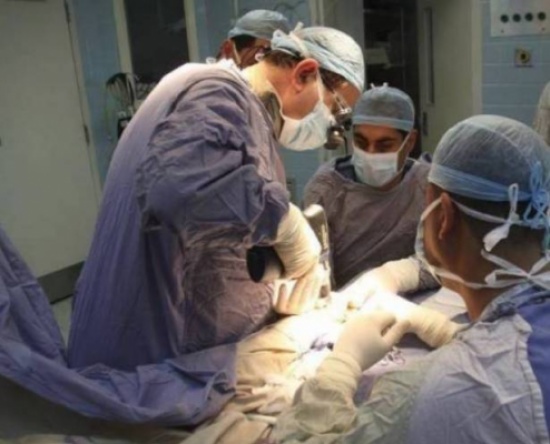 هروب طبيب بعد بتر قدم ولد.. اليكم التفاصيل!