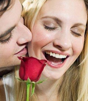 لا تكوني كالدمية فالرجل لن يفهم مشاعرك ما لم تخبرية عنها لا تكوني كالدمية فالرجل لن يفهم مشاعرك ما لم تخبرية عنها