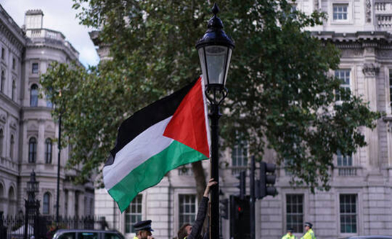 فلسطين تبحث مع بريطانيا توفير لقاح كورونا وخطوات وقف الاستيطان الإسرائيلي فلسطين تبحث مع بريطانيا توفير لقاح كورونا وخطوات وقف الاستيطان الإسرائيلي