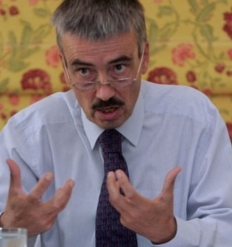 سفير بريطانيا في عمان : الأردن ليس طرفا في الهجوم على سوريا