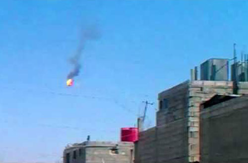 إسقاط مروحية بحلب وقصف مكثف لحمص