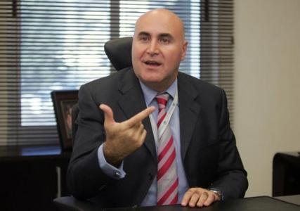 شحادة: اجراءات لإزالة المعوقات من أمام المستثمرين شحادة: اجراءات لإزالة المعوقات من أمام المستثمرين