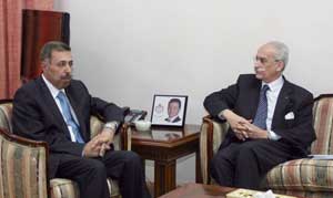 وزير التربية يلتقي مدير عام المنظمة العربية للتربية والثقافة والعلوم  
