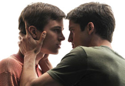 أردني يقتل عشيقه الذكر بسبب صور لممارسة الغرام 