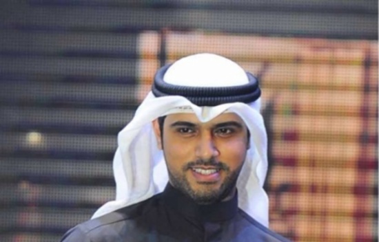الروائي الكويتي سعود السنعوسي يظفر بجائزة البوكر العربية الروائي الكويتي سعود السنعوسي يظفر بجائزة البوكر العربية