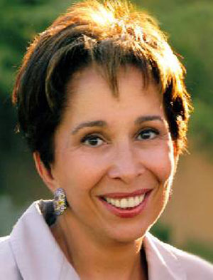    الاميرة بسمة توزع مساعدات خيرية في الخالدية وترعى انطلاق حملة العطاء الشامل 