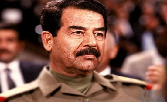 العراق يطلب من الاردن تسليمه تمثال صدام العراق يطلب من الاردن تسليمه تمثال صدام