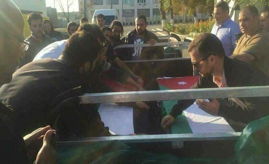 "الخارجية" تستقبل جثامين الطلاب الأردنيين من أوكرانيا "الخارجية" تستقبل جثامين الطلاب الأردنيين من أوكرانيا