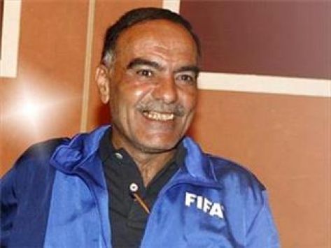 وفاة المدرب الوطني خالد عوض