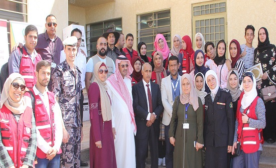 أكاديمية الأمير الحسين للحماية المدنية تنظم مبادرة (صحتي في غذائي) في الموقر