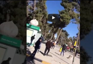 شاهد... لحظة إطلاق الرصاص داخل حرم الجامعة الاردنية