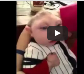 الصبي ذو النصف جمجمة يقول لأمه "أحبك" للمرة الأولى