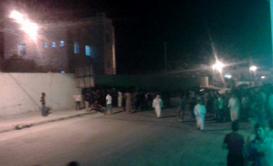 شيوخ بني حميدة : فئة مندسة خارج الخيمة بثت سمومها .. وعلى الامن الضرب بيد من حديد