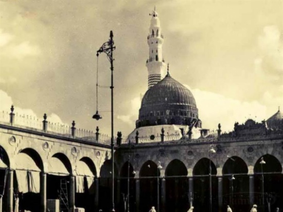 من الصحابي الذي ربطه النبي في المسجد وأصبح أول معتمرٍ في الإسلام؟! من الصحابي الذي ربطه النبي في المسجد وأصبح أول معتمرٍ في الإسلام؟!