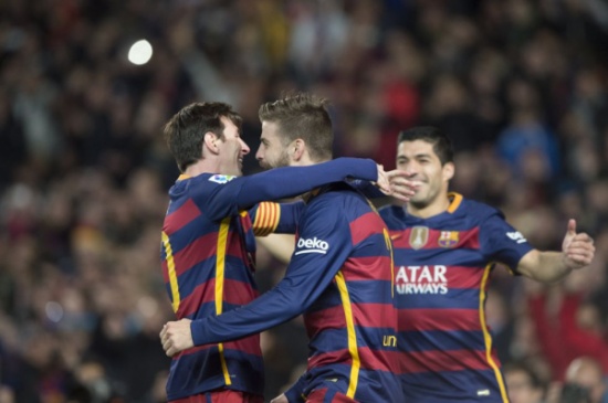 صور وفيديو..برشلونة يثأر من أشبيلية بثنائية ويعزز صدارته صور وفيديو..برشلونة يثأر من أشبيلية بثنائية ويعزز صدارته