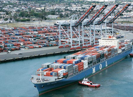 إعلان حالة الطوارئ بجميع الموانئ المصرية