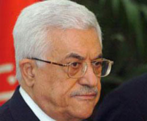 عباس يجدد تاكيد الفلسطينيين على الذهاب الى الامم المتحدة لطلب الاعتراف 