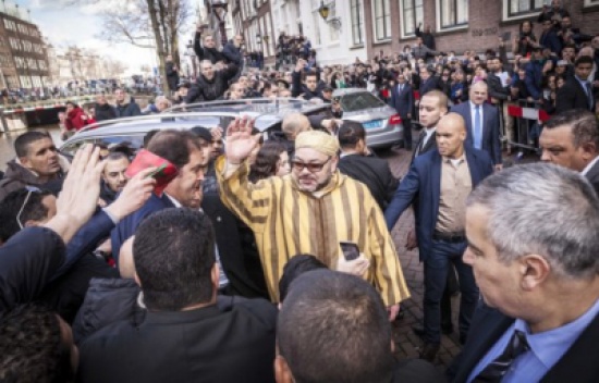 صور: ملك المغرب بإطلالات شبابية غير مألوفة.. ويثير اهتمام رواد الشبكات الاجتماعية