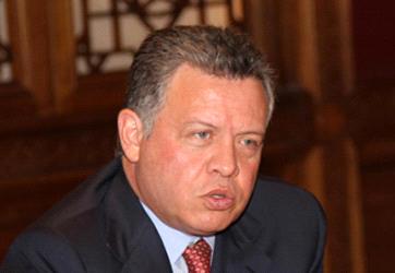 الملك يلتقي مجموعة من المتقاعدين العسكريين
