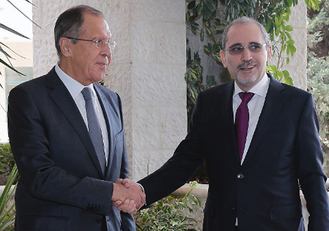 الصفدي يبحث مع لافروف التسوية السورية خلال زيارته لموسكو الجمعة