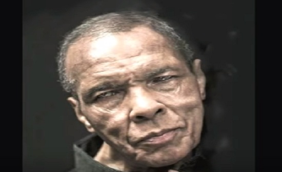 فيديو : اللحظات الأخيرة للبطل محمد علي قبل وفاته