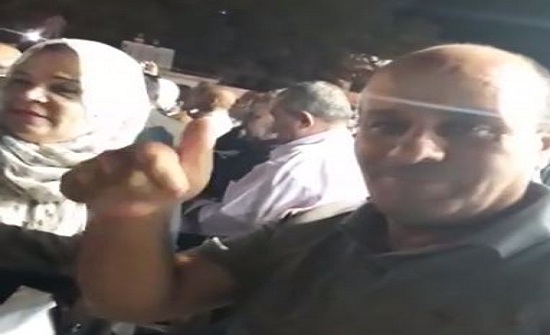 بالصور : النائب هيا الشبلي تشارك في اعتصام ماحص