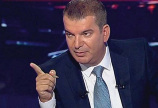 سائقو تاكسي حاولوا اقتحام ستديو طوني خليفة ! " صورة " سائقو تاكسي حاولوا اقتحام ستديو طوني خليفة ! " صورة "