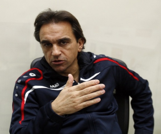 المدير الفني لمنتخب الناشئين يكشف عن خطته تأهبا للتصفيات الآسيوية المدير الفني لمنتخب الناشئين يكشف عن خطته تأهبا للتصفيات الآسيوية