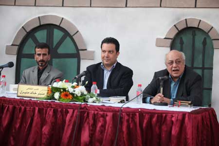 سيد حجاب وزاهي وهبي ينحازان للغزل في "مهرجان الفحيص" (صور) سيد حجاب وزاهي وهبي ينحازان للغزل في "مهرجان الفحيص" (صور)