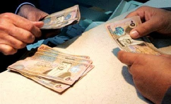 البنك المركزي يرفع أسعار الفائدة البنك المركزي يرفع أسعار الفائدة
