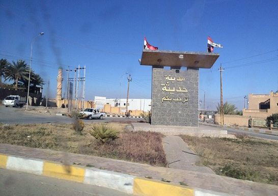 بينهم قائد أركان وآمر سرية.. قتلى من الجيش العراقي بـ " هجوم انتحاري " في حديثة بينهم قائد أركان وآمر سرية.. قتلى من الجيش العراقي بـ " هجوم انتحاري " في حديثة