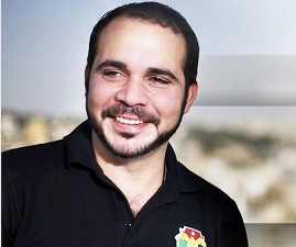 الأمير علي يعد باقناع (فيفا) برفع الحظر عن اقامة المباريات ببغداد الأمير علي يعد باقناع (فيفا) برفع الحظر عن اقامة المباريات ببغداد
