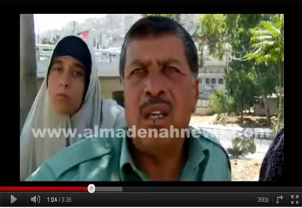 يقيم وعائلته قبالة الديوان الملكي منذ 44 يوما ( فيديو )