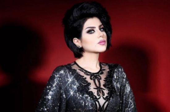 أنا والله العظيم سباحة درجة أولى ..بالفيديو: حليمة بولند تستعرض مهاراتها في السباحة أنا والله العظيم سباحة درجة أولى ..بالفيديو: حليمة بولند تستعرض مهاراتها في السباحة