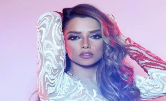 بلقيس تتصدر غلاف مجلة عالمية