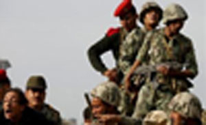 الجيش المصري يصدر مرسومين بتعديل بعض احكام قانوني مجلسي الشعب والشورى