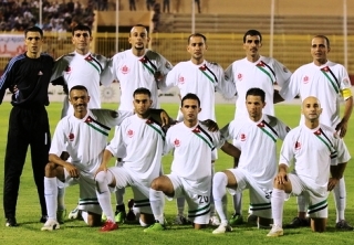 درع الاتحاد بكرة القدم: من يحسم البطاقة الثانية ؟ درع الاتحاد بكرة القدم: من يحسم البطاقة الثانية ؟