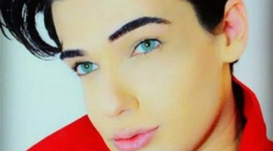 وفاة عشريني برازيلي بعد تحوله إلى دمية بشرية وفاة عشريني برازيلي بعد تحوله إلى دمية بشرية