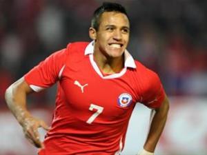 وأخيرا .. برشلونة (يخطب ود) التشيلي سانشيز
