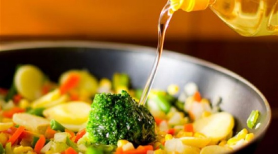 ما مقدار الزيت الذي يمكن استهلاكه يومياً؟