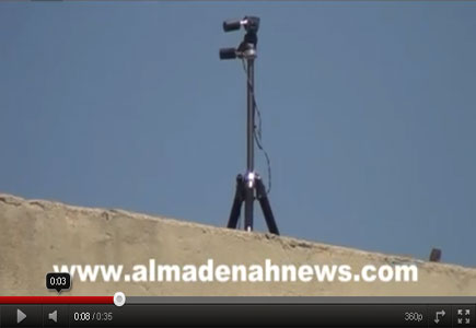 نكتة : عندما ينسى الصحفي الكاميرا على عمارة وسط البلد ( فيديو ) 